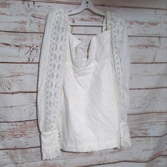 House of CB Marquis Lace Broderie Anglaise Mini Dress White - Picture 3 of 8